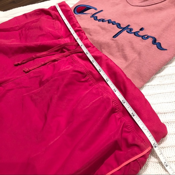 Champion Retro Running Short - Picture 6 of 11